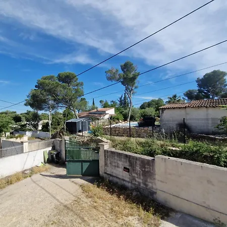 Le Joli Mazet A Entre Bois Et *