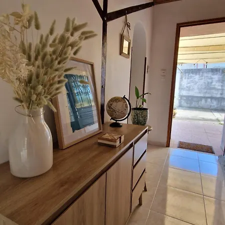 Appartement Le Joli Mazet A Entre Bois Et Nîmes
