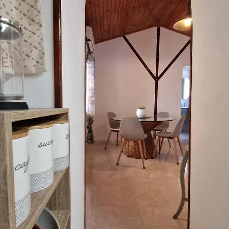 Le Joli Mazet A Entre Bois Et Daire