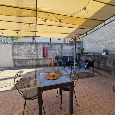 Daire Le Joli Mazet A Entre Bois Et Nîmes